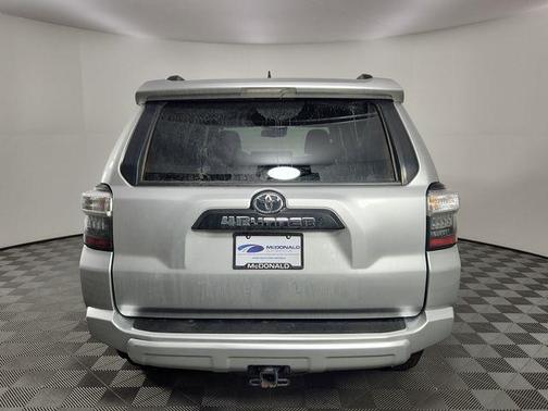 2022 Toyota 4Runner TRD Off Road