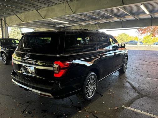 2022 Ford Expedition Max Platinum