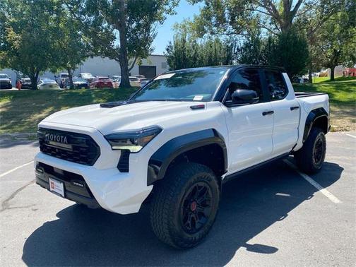 2024 Toyota Tacoma TRD Pro