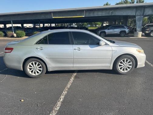 2011 Toyota Camry XLE
