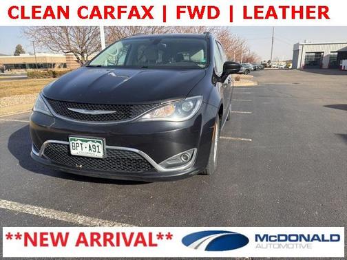 2017 Chrysler Pacifica Touring-L