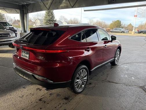 2021 Toyota Venza XLE