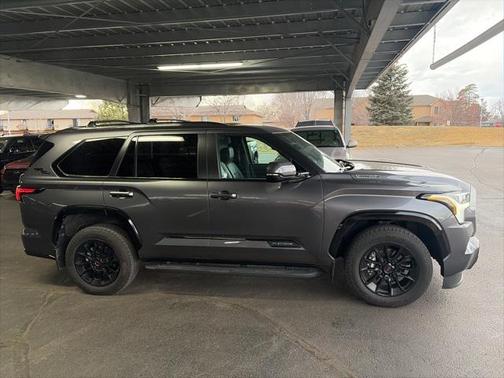 2024 Toyota Sequoia Platinum