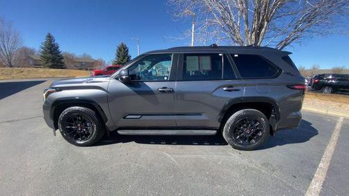 2024 Toyota Sequoia Platinum