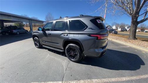 2024 Toyota Sequoia Platinum