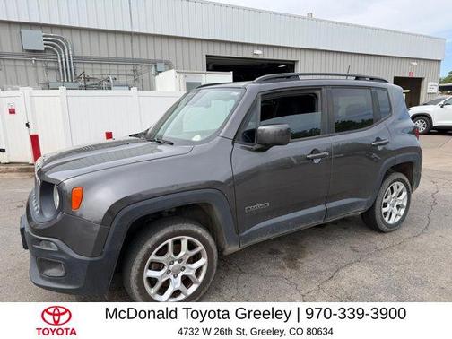 Granite Crystal Metallic Clearcoat 2018 Jeep Renegade Latitude