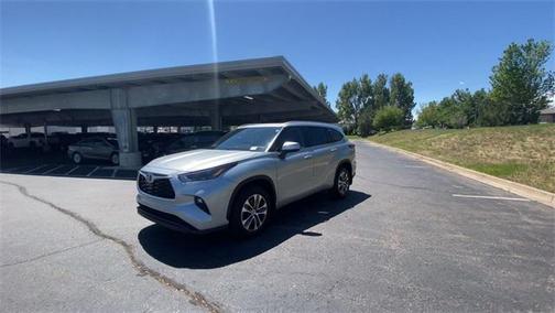 2023 Toyota Highlander XLE