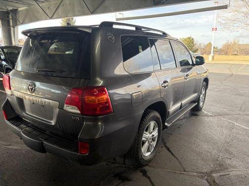 2013 Toyota Land Cruiser Base