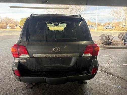 2013 Toyota Land Cruiser Base