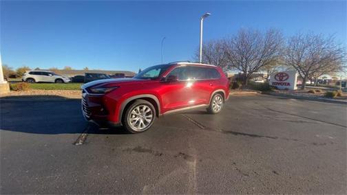 2024 Toyota Grand Highlander Hybrid XLE