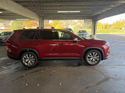 2024 Toyota Grand Highlander Hybrid XLE