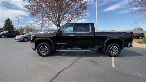 2022 GMC Sierra 2500 SLT