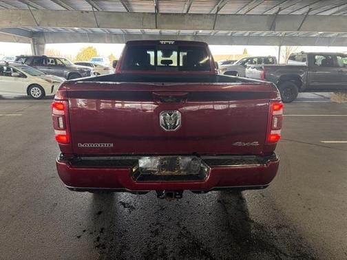 2020 RAM 2500 Laramie Crew Cab 4X4 8' Box