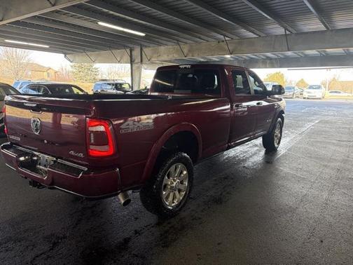 2020 RAM 2500 Laramie Crew Cab 4X4 8' Box