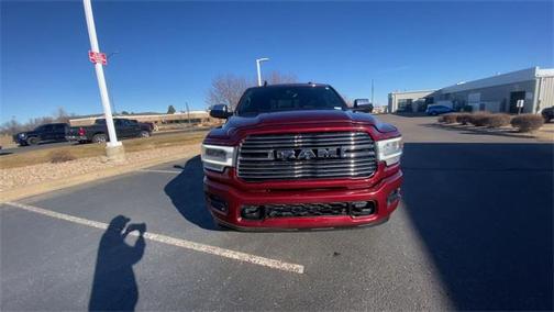 2020 RAM 2500 Laramie Crew Cab 4X4 8' Box