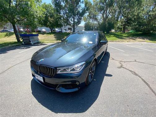 2019 BMW 750 i xDrive