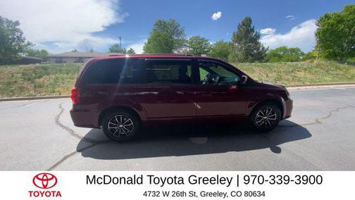 Octane Red Pearlcoat 2018 Dodge Grand Caravan GT