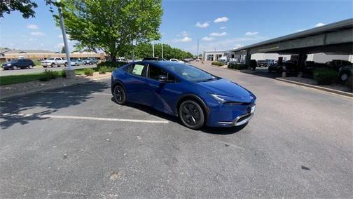 2025 Toyota Prius L