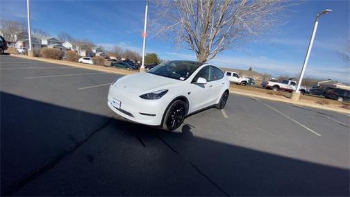 2024 Tesla Model Y Long Range Dual Motor All-Wheel Drive