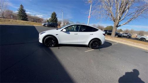 2024 Tesla Model Y Long Range Dual Motor All-Wheel Drive