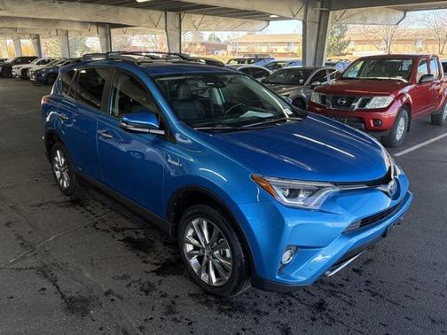 2018 Toyota RAV4 Hybrid SE