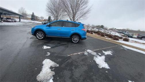 2018 Toyota RAV4 Hybrid SE
