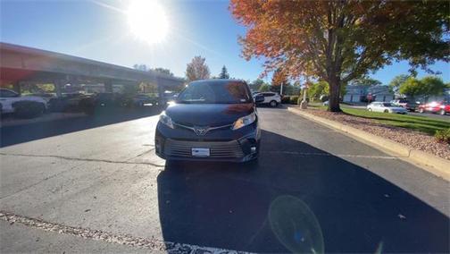 2019 Toyota Sienna XLE