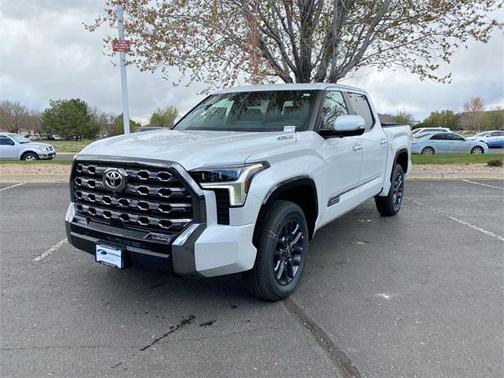 2025 Toyota Tundra Hybrid Platinum