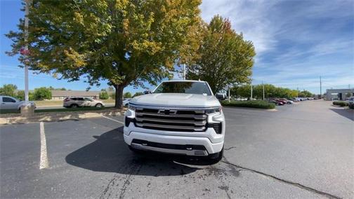2022 Chevrolet Silverado 1500 High Country