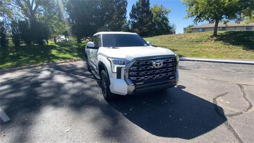2023 Toyota Tundra Hybrid Platinum