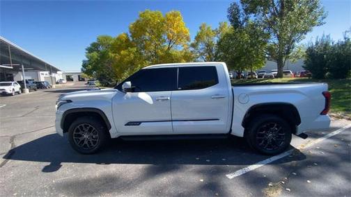 2023 Toyota Tundra Hybrid Platinum