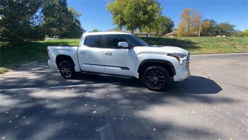2023 Toyota Tundra Hybrid Platinum