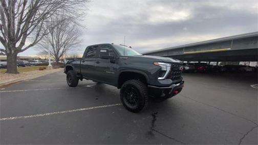 2025 Chevrolet Silverado 2500 4WD Crew Cab Standard Bed ZR2