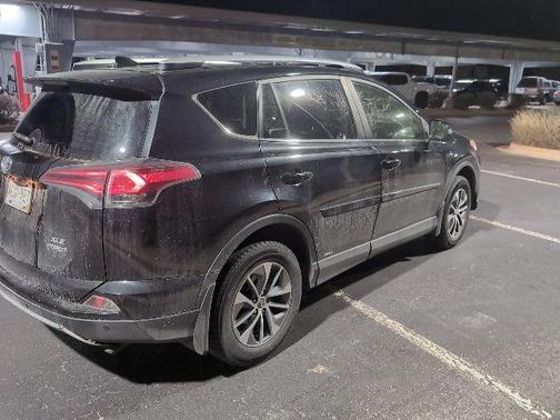 2016 Toyota RAV4 Hybrid XLE