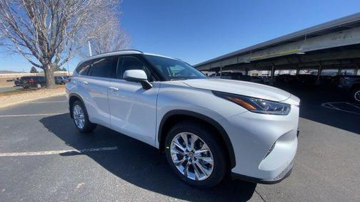 2026 Toyota Highlander Hybrid Limited