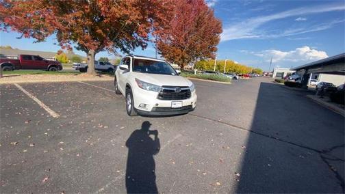 2016 Toyota Highlander Limited Platinum