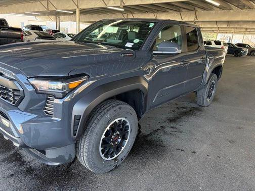 2024 Toyota Tacoma Hybrid TRD Off Road