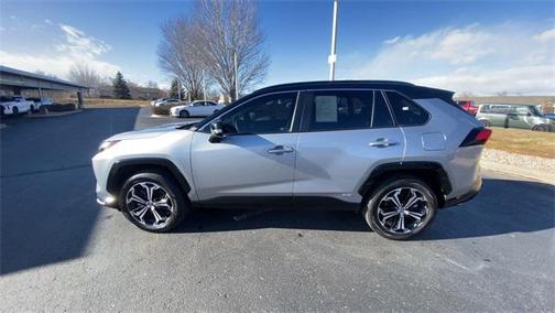 2025 Toyota RAV4 Hybrid SE