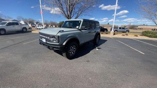 CACTUS GRAY 2024 Ford Bronco Badlands