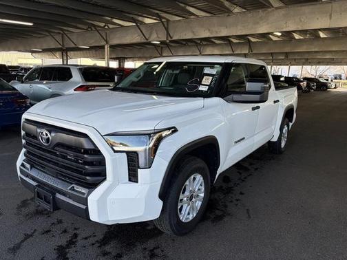 2022 Toyota Tundra SR5