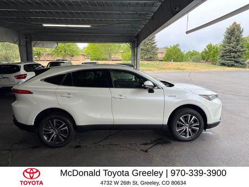 Blizzard Pearl 2021 Toyota Venza LE