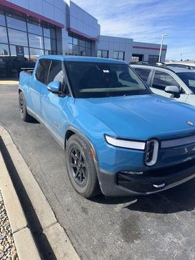 2022 Rivian R1T Adventure