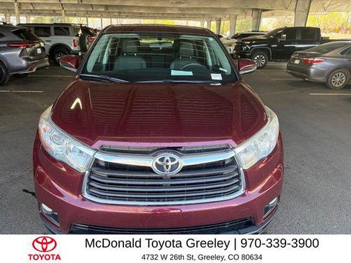 Ooh La La Rouge Mica 2016 Toyota Highlander LE Plus
