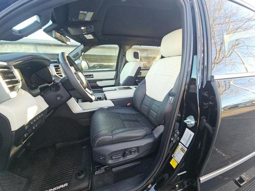 2024 Toyota Tundra Hybrid Capstone