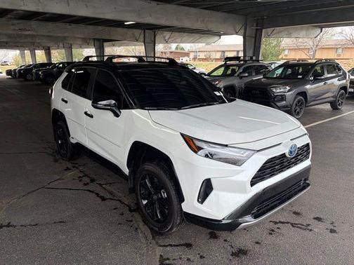 Wind Chill Pearl/Midnight Black Metallic 2024 Toyota RAV4 Hybrid SE