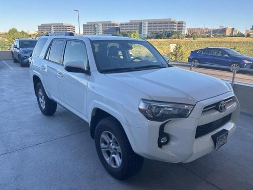 2022 Toyota 4Runner SR5