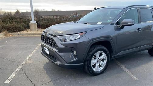2020 Toyota RAV4 XLE