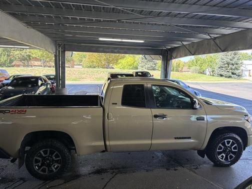 2020 Toyota Tundra SR5