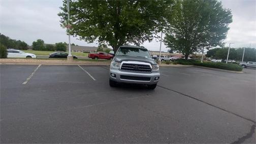 2016 Toyota Sequoia SR5