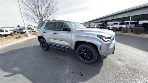 2026 Toyota 4Runner Hybrid Platinum